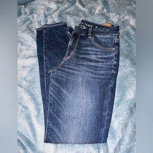 American eagle skinny jeans. Next level stretch. Curvy jeggins. Size 8 long.